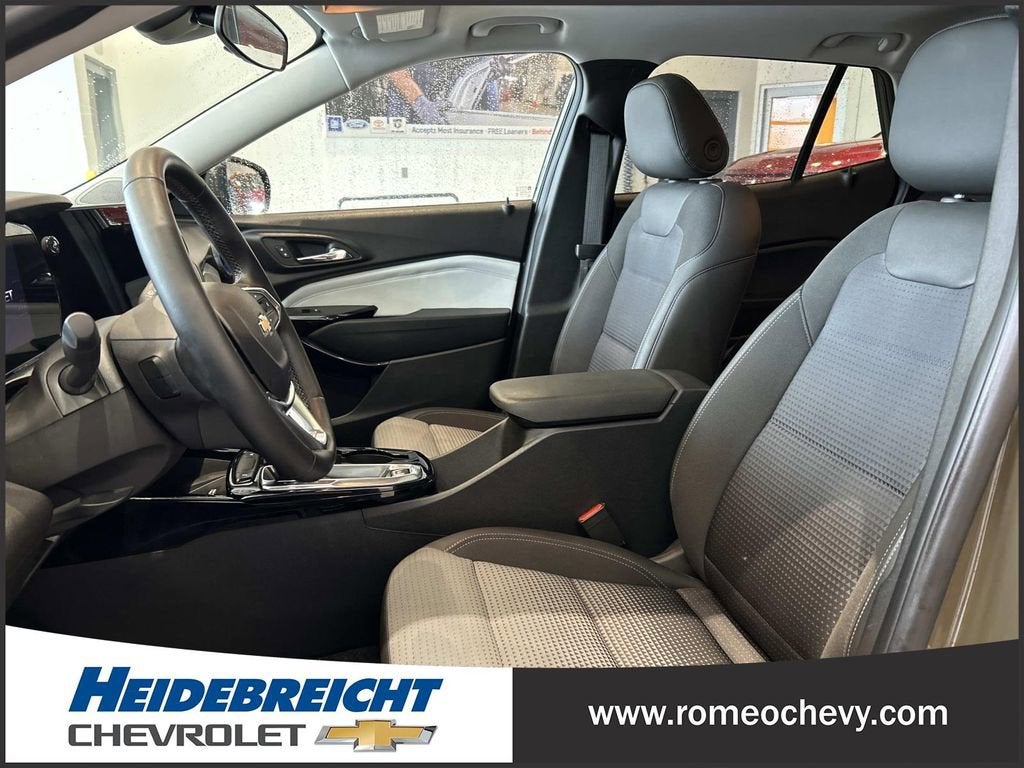 2024 Chevrolet Trax LT