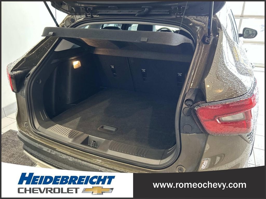 2024 Chevrolet Trax LT