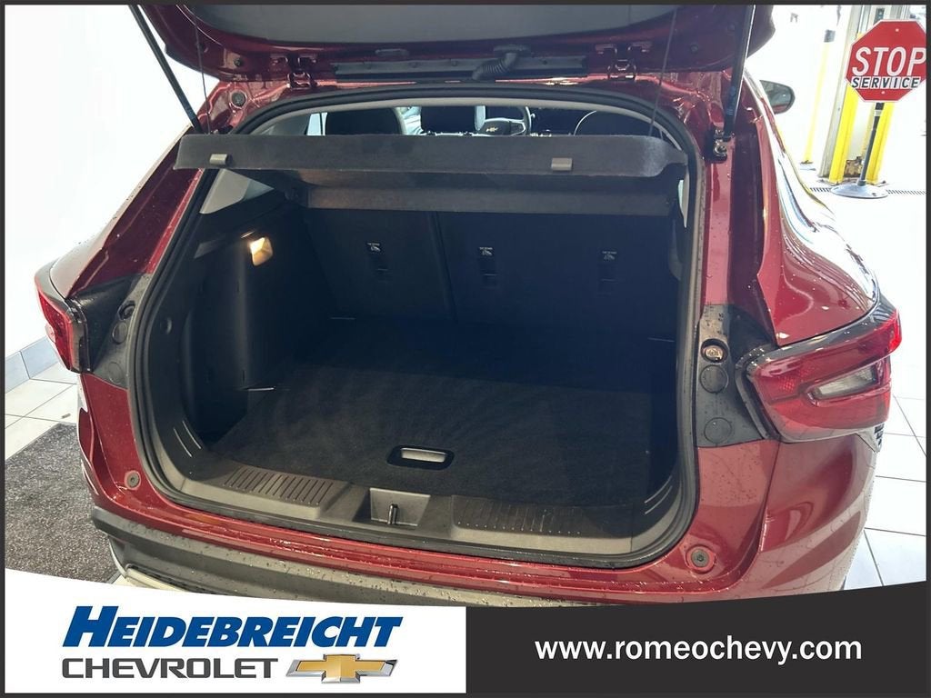 2024 Chevrolet Trax LT