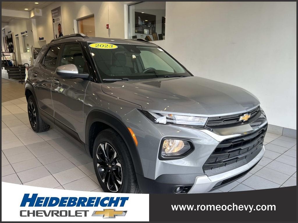 2023 Chevrolet Trailblazer LT's photo